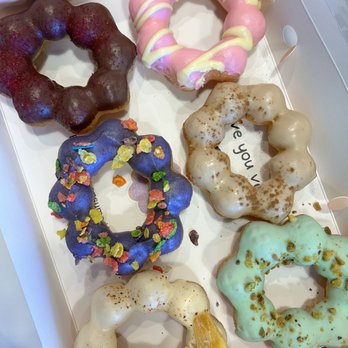 Mochido - 6 Piece Mochi Donuts - Fast Food Near Me - Visalia, California Mochido - 6 Piece Mochi Donuts - Fast Food Near Me - Visalia, California