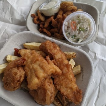 Somethin' Fishee - Fisherman's platter - Seafood Near Me - Elora, Ontario