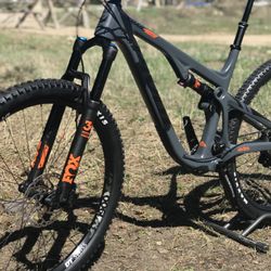 Beavers Sport Shop - Pivot Trail XT