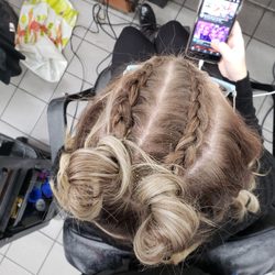 C & C Unisex Hair Design