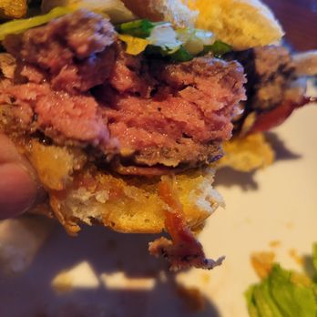 Red Lobster - Raw cold burger - Seafood Near Me - Rochester Hills, Michigan Red Lobster - Raw cold burger - Seafood Near Me - Rochester Hills, Michigan