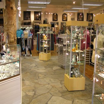 Silverado - Women's Clothing Near Me - Jackson, Wyoming Silverado - Women's Clothing Near Me - Jackson, Wyoming