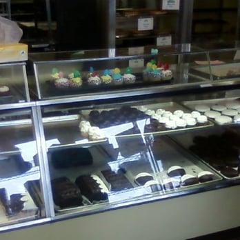 Lyndell's Bakery - Display case at Lyndell's Bakery in Somerville - Bakeries Near Me - Somerville, Massachusetts Lyndell's Bakery - Display case at Lyndell's Bakery in Somerville - Bakeries Near Me - Somerville, Massachusetts