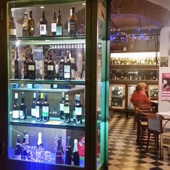 Il Vinaietto - Wine Bars Near Me - Rome, RM