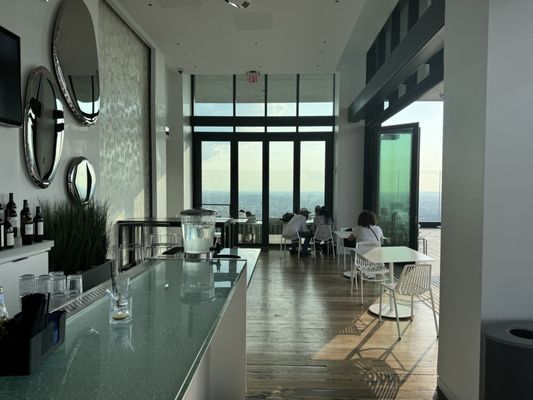 The Stratus - Rooftop Bar Boston by null