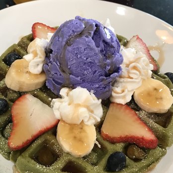Fresh Bites Hawaii - Matcha waffle...just get it! - Poke Near Me - Honolulu, Hawaii Fresh Bites Hawaii - Matcha waffle...just get it! - Poke Near Me - Honolulu, Hawaii