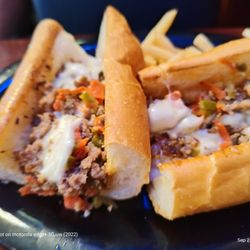 C View Inn - CView cheese steak