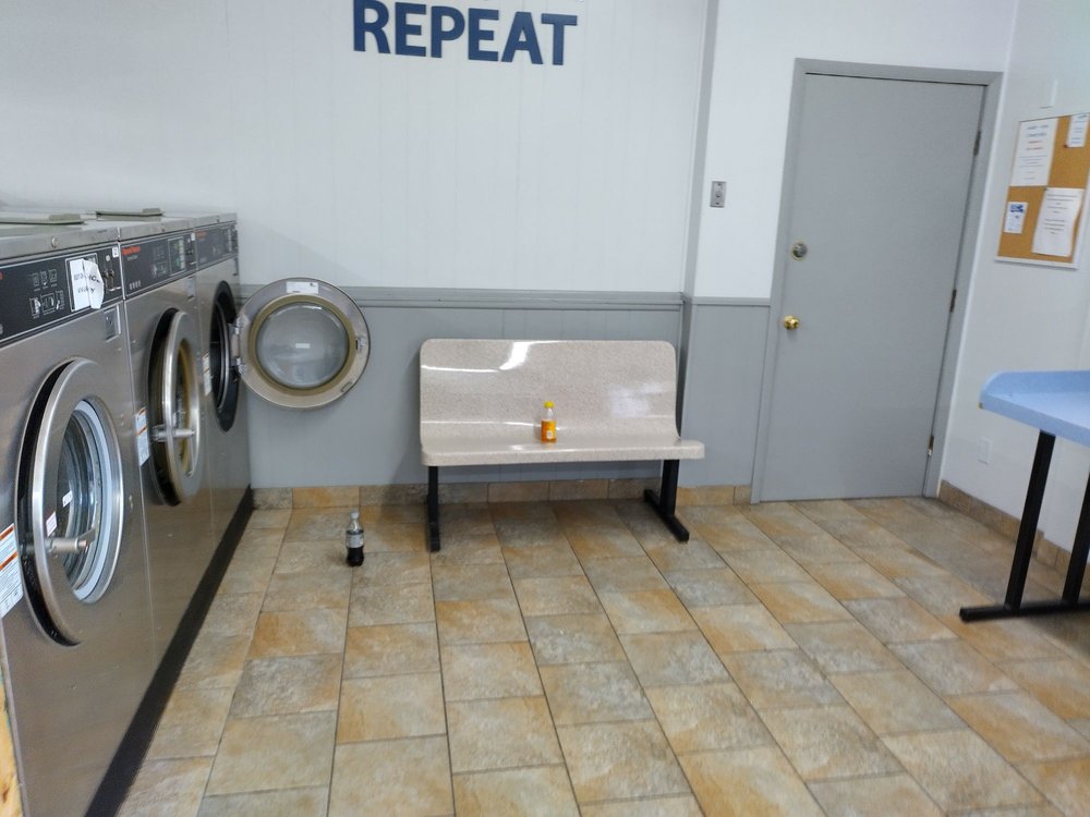 414 LAUNDRY KK Updated September 2024 12 Photos 3809 South