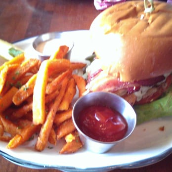 Moonshine Grill - Southern Near Me - Austin, Texas Moonshine Grill - Southern Near Me - Austin, Texas