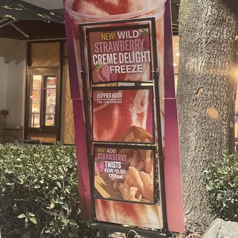 Taco Bell - Taco Bell's happy hour drinks to chill and cool off with. - Fast Food Near Me - Brentwood, California Taco Bell - Taco Bell's happy hour drinks to chill and cool off with. - Fast Food Near Me - Brentwood, California