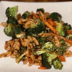 Sabi Asian Bistro - Chicken and Broccoli Dinner