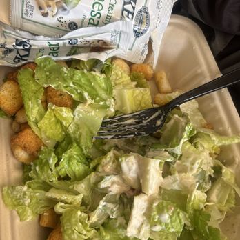Papa Pizza Pie - $16 no chicken chicken ceasar salad ! - Pizza Near Me - Glendora, California Papa Pizza Pie - $16 no chicken chicken ceasar salad ! - Pizza Near Me - Glendora, California