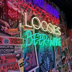 Loosie's Superette