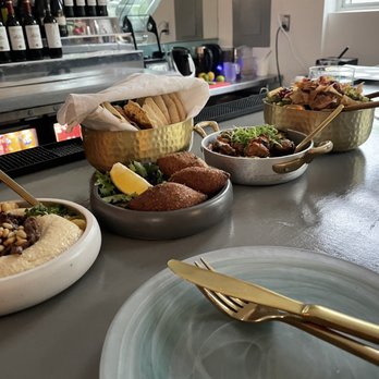 Lira Beirut Eatery - HUMMUS BILAHME, KAFTA - Mediterranean Near Me - Miami, Florida