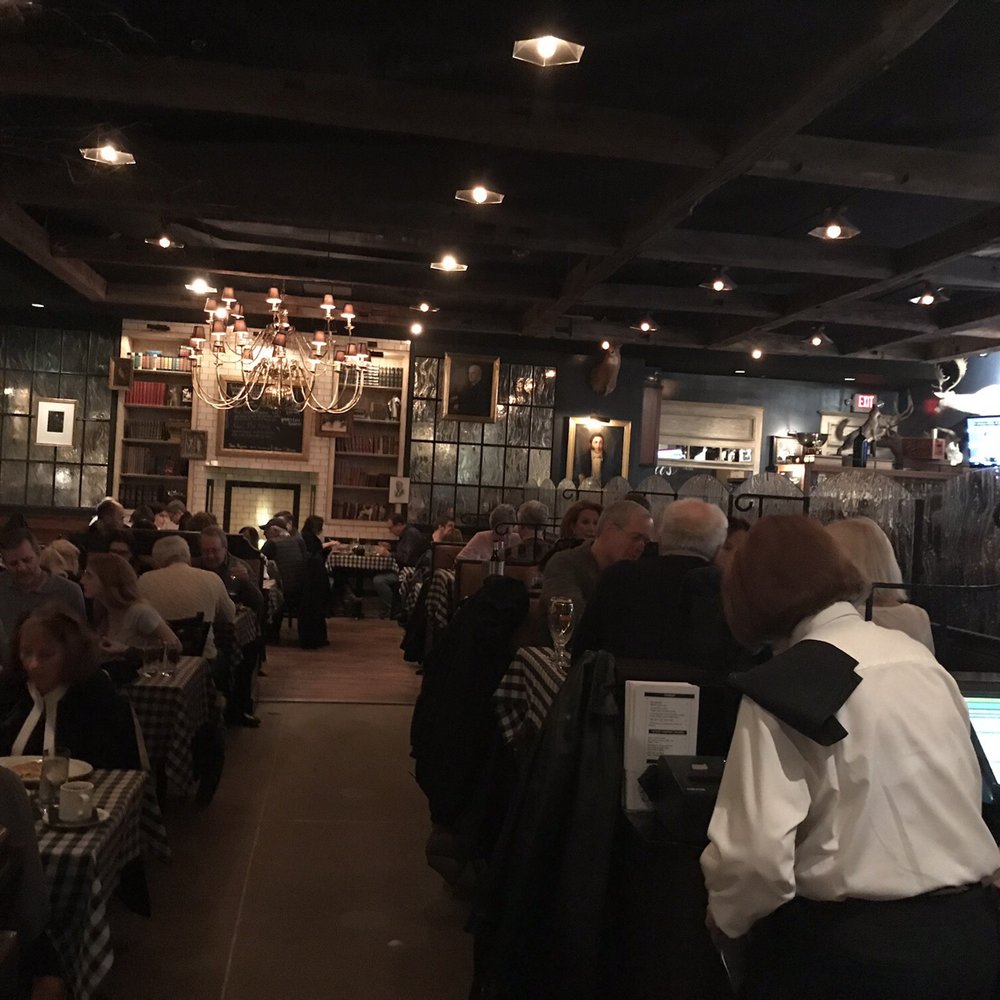 Bill's Restaurant - American Near Me - Bloomfield Hills, Michigan