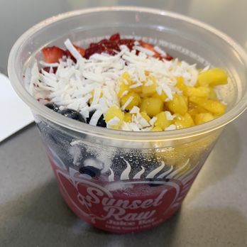 Sunset Raw Juice Bar - Fruit toppings on Pitaya Passion Bowl - Juice Bars & Smoothies Near Me - Owings Mills, Maryland Sunset Raw Juice Bar - Fruit toppings on Pitaya Passion Bowl - Juice Bars & Smoothies Near Me - Owings Mills, Maryland