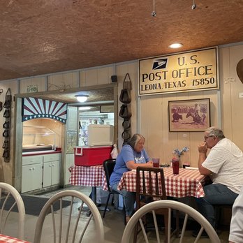 Leona General Store - Dining room - Steakhouses Near Me - Leona, Texas Leona General Store - Dining room - Steakhouses Near Me - Leona, Texas