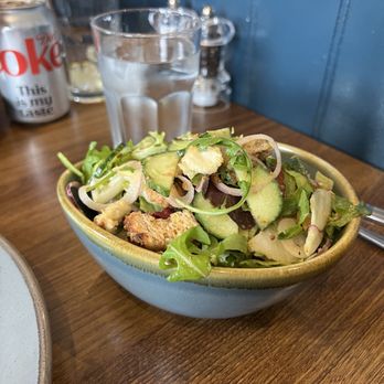 The Portree Hotel - Side salad - Bars Near Me - Portree, HLD