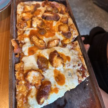 Teak Neighborhood Grill - Buffalo flat bread - Burgers Near Me - Orlando, Florida