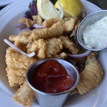 The Fish Hopper - Calamari appetizer - Seafood Near Me - Monterey, California The Fish Hopper - Calamari appetizer - Seafood Near Me - Monterey, California