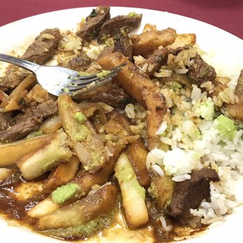 Bruno's Pizzeria & Restaurant - Lomo saltado con un pedazo de vidrio - Pizza Near Me - Passaic, New Jersey Bruno's Pizzeria & Restaurant - Lomo saltado con un pedazo de vidrio - Pizza Near Me - Passaic, New Jersey