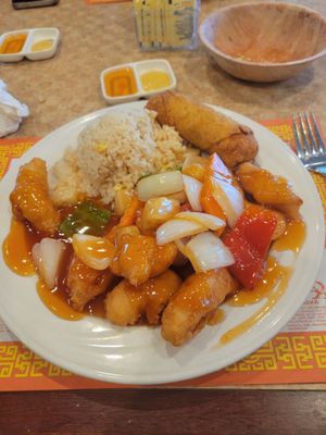 Shangri-La Restaurant by null