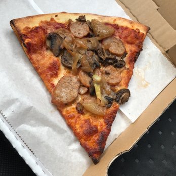 Union Pizza Company - One slice with pepperoni, mushroom and caramelized onion - Pizza Near Me - Manhattan Beach, California Union Pizza Company - One slice with pepperoni, mushroom and caramelized onion - Pizza Near Me - Manhattan Beach, California