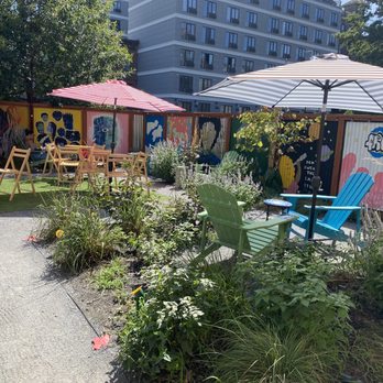 The Rogers Garden - Outdoor seating - Cocktail Bars Near Me - Brooklyn, New York