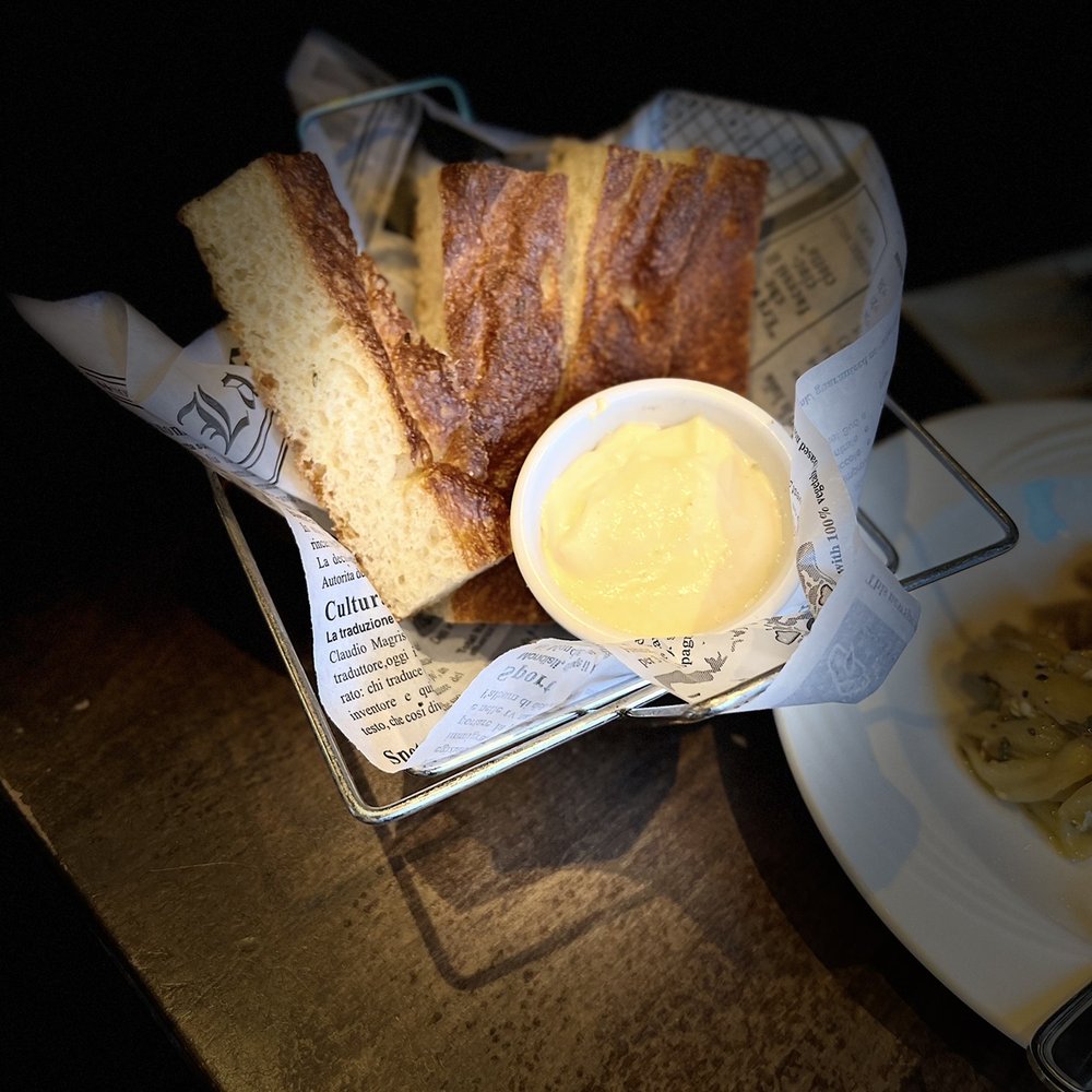 Sorella - bread - Pizza Near Me - Hartford, Connecticut Sorella - bread - Pizza Near Me - Hartford, Connecticut