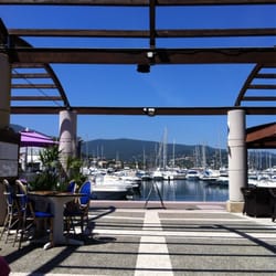 Papa et Cie - Vue depuis la terasse.