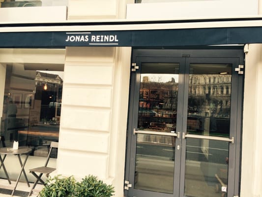 Jonas Reindl Coffee Roasters by null