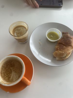 Prodigy Coffeehouse / 40th & Colorado by null