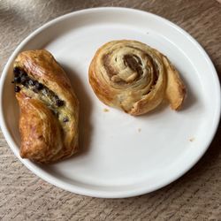 Royal Oak - Warm Breakfast pastries