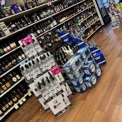 Plaza Liquor