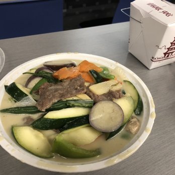 Best Kitchen Time - T19: beef in Thai green curry - Chinese Near Me - Brooklyn, New York Best Kitchen Time - T19: beef in Thai green curry - Chinese Near Me - Brooklyn, New York