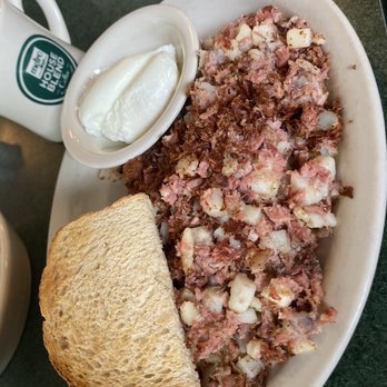 Metro Diner - Hash - American Near Me - Altamonte Springs, Florida