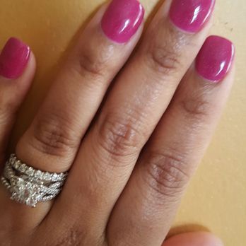 Midcity Nails - SNS powder nail dip - Nail Salons Near Me - Chicago, Illinois