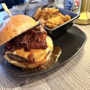 Bake’n Bacon - Bacon Caramel Burger - Sandwiches Near Me - Philadelphia, Pennsylvania Bake’n Bacon - Bacon Caramel Burger - Sandwiches Near Me - Philadelphia, Pennsylvania