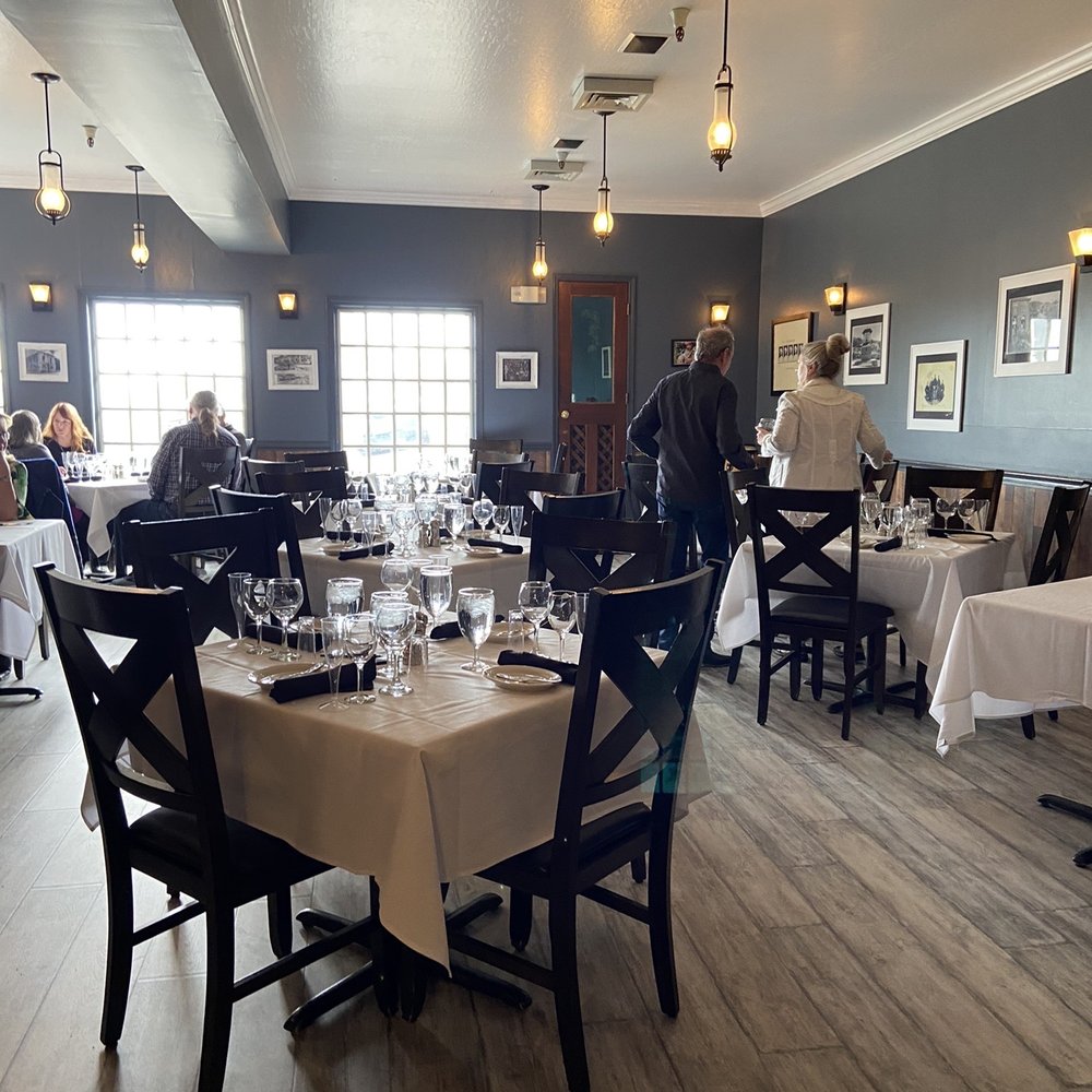 Crown Point Restaurant - Back dining room - American Near Me - Virginia City, Nevada Crown Point Restaurant - Back dining room - American Near Me - Virginia City, Nevada