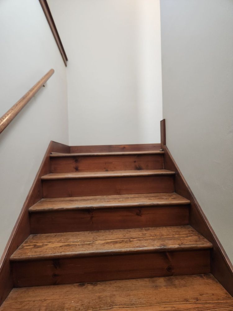 Hidden Staircase Logo