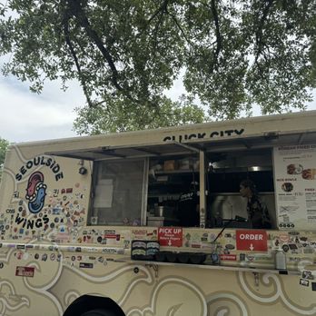 Seoulside Wings - Food truck - Food Trucks Near Me