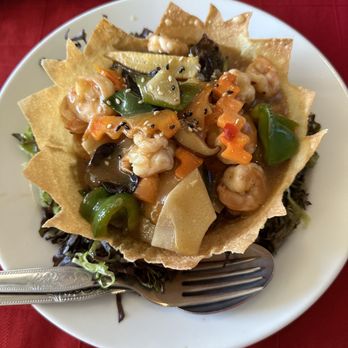 Restaurante Chinês - Chinese nest with prawns and chestnuts - Chinese Near Me - Porto, 13