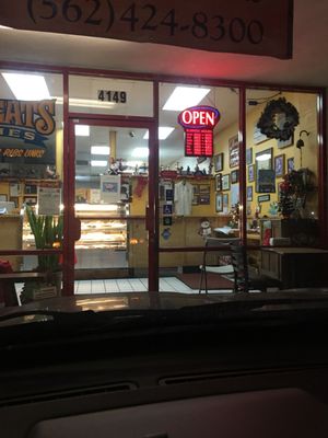 Handy's Smokehouse Delicacies by null