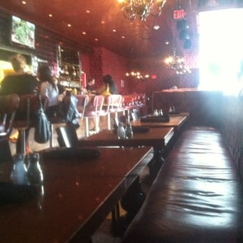 25 Degrees - Cute interior. - Burgers Near Me - Los Angeles, California 25 Degrees - Cute interior. - Burgers Near Me - Los Angeles, California