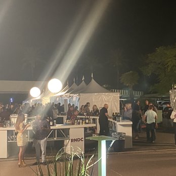 Taste of the Biltmore - End of the night.... Giant wine bar in the center!! - Venues & Event Spaces Near Me - Phoenix, Arizona Taste of the Biltmore - End of the night.... Giant wine bar in the center!! - Venues & Event Spaces Near Me - Phoenix, Arizona