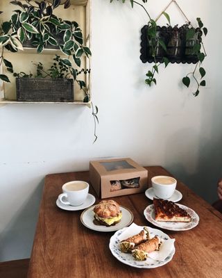 Bella's Italian Bakery by null