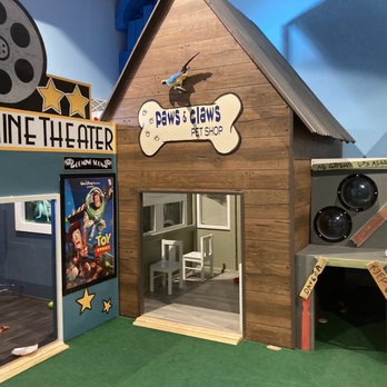 Unplug and Play - Indoor Playcenter Near Me - Montclair, Virginia