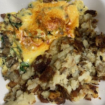 Sunny's Diner - Spinach Florentine with home fries - American Near Me - Tempe, Arizona Sunny's Diner - Spinach Florentine with home fries - American Near Me - Tempe, Arizona