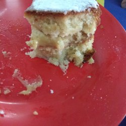 Los Farolitos - Tarta de Santiago con crema de tofe