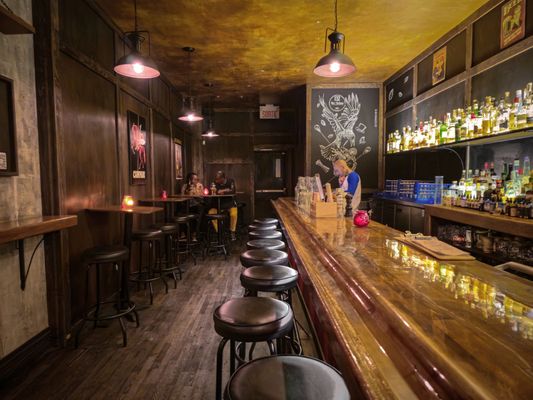 132 Bar Vintage by null